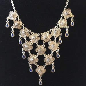 Moroccan necklace with flower design